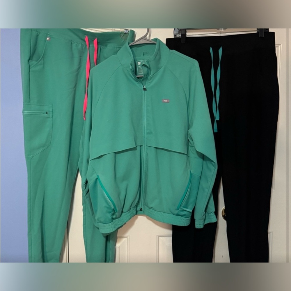 Figs scrub lot all size large